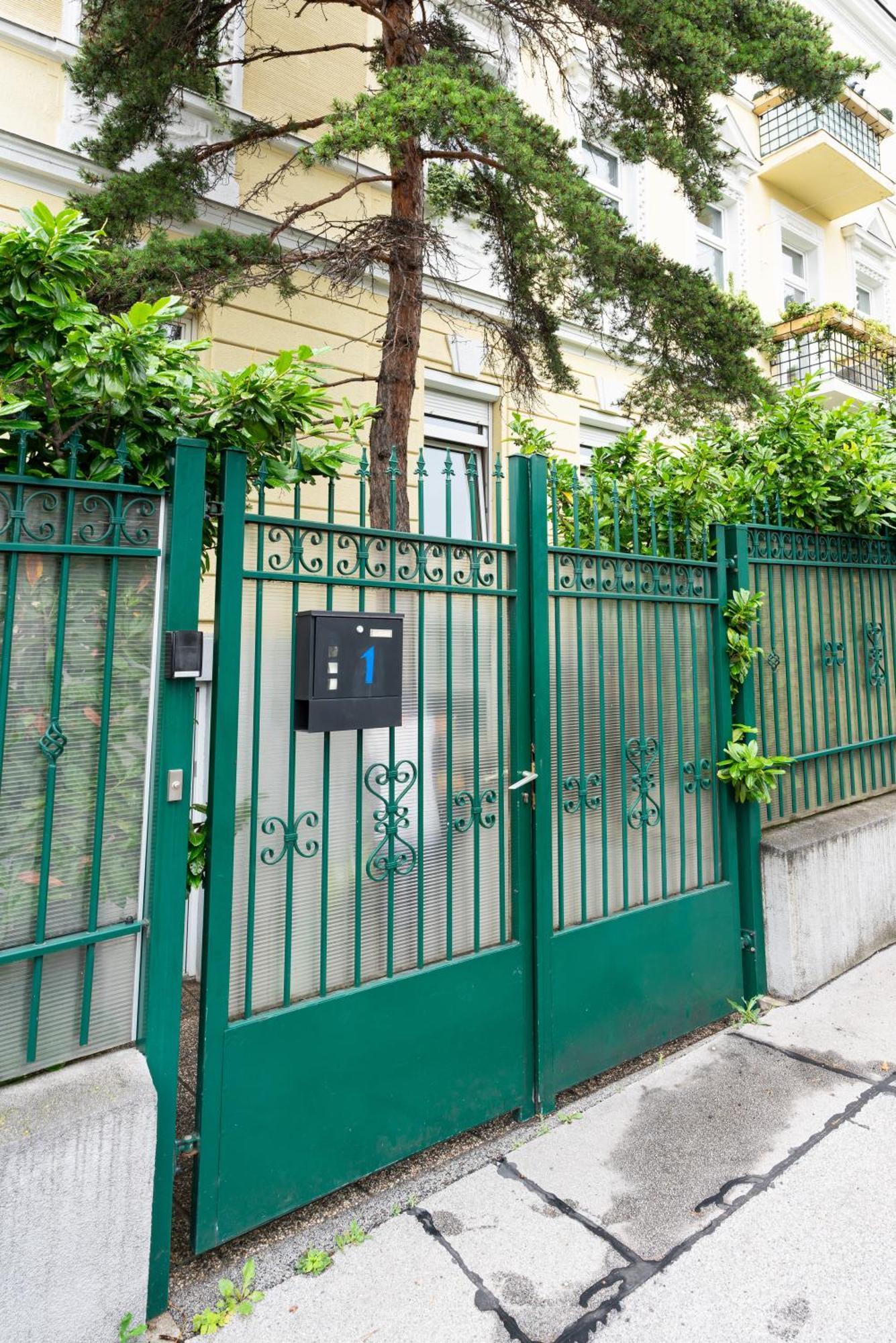 Central Living Apartments - Wielemansgasse Wien Exterior foto